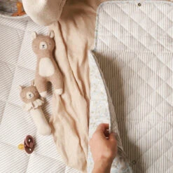 Avery Row Peluche Ours