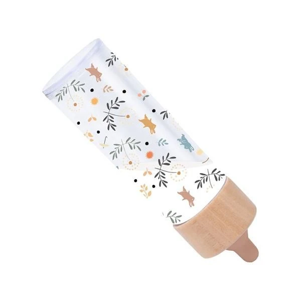 Djeco Biberon Magique Pomea 3 Djeco Biberon Magique Pomea – Image 3