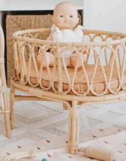 Poppie Toys Berceau Pour Poupée En Rotin Clay