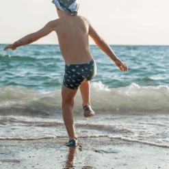 Slipstop Chaussons D’eau Dino Green -Bébé Idées Cadeaux Soldes Boutique slipstop chaussons deau dino green 3