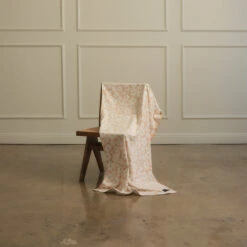 Slowtide Serviette De Plage - Ginny (Sandstone) -Bébé Idées Cadeaux Soldes Boutique slowtide serviette de plage ginny sandstone 4